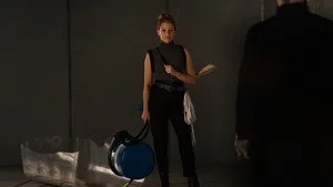 Karanlığın Kalbine Gitti